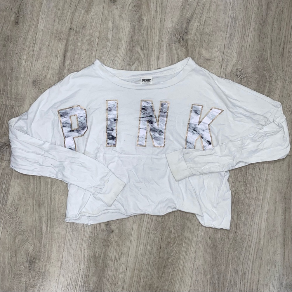 Pink By Victoria Secret White Crop Long Sleeve With Marble Lettering Size XS